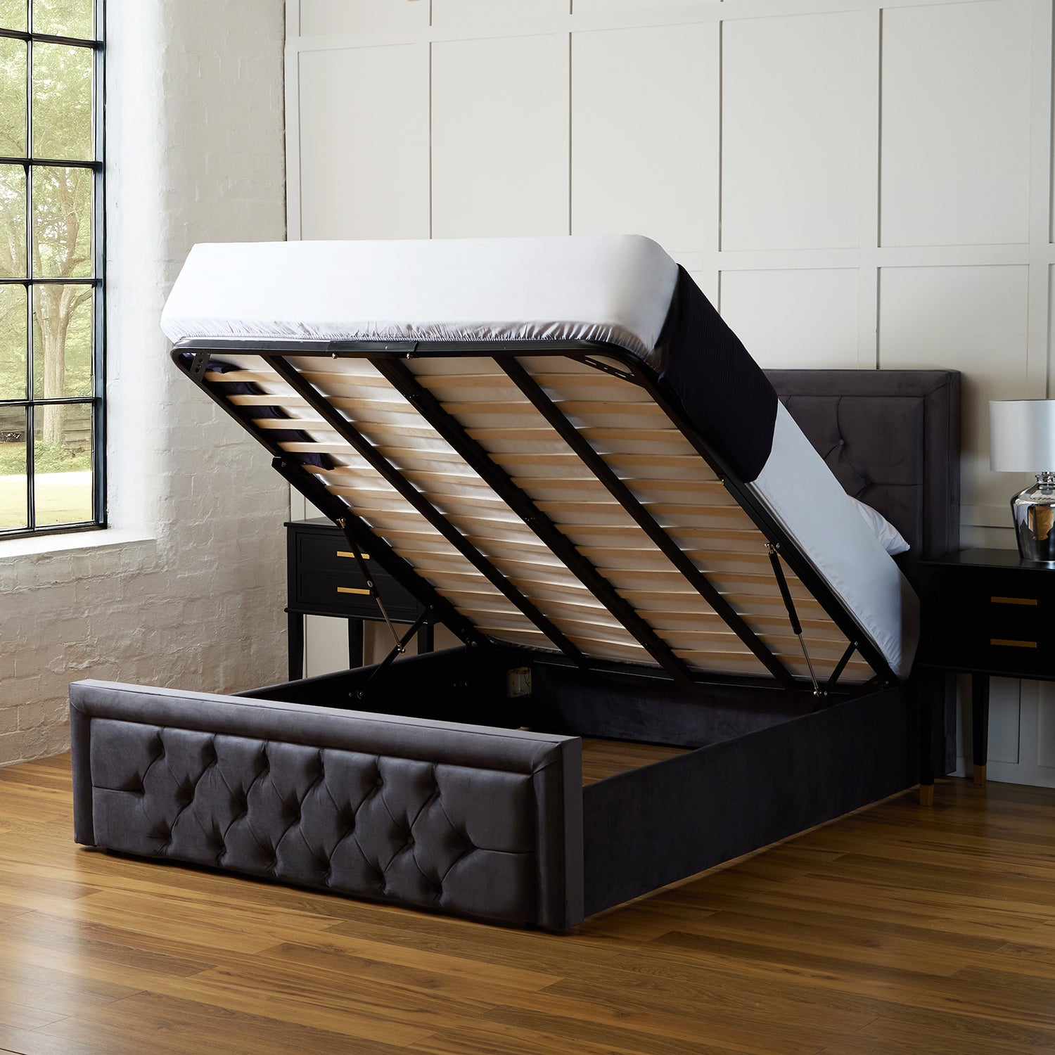 Sandringham Modern Ottoman Bed Frame